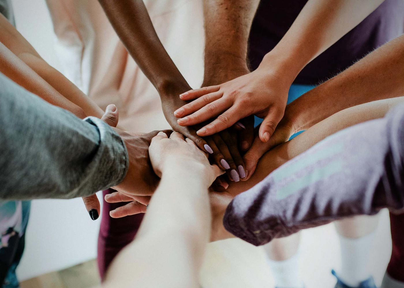 FORUM SERVICES, COLLABORATION PLATFORMS